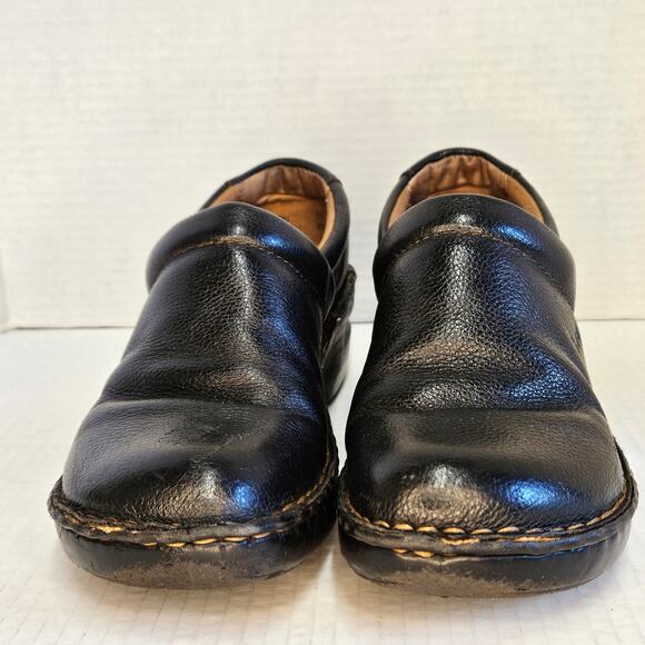 Women's Black Textured Leather B.O.C. Peggy Slip On Platform Clogs Size 8/39 - Picture 8 of 14